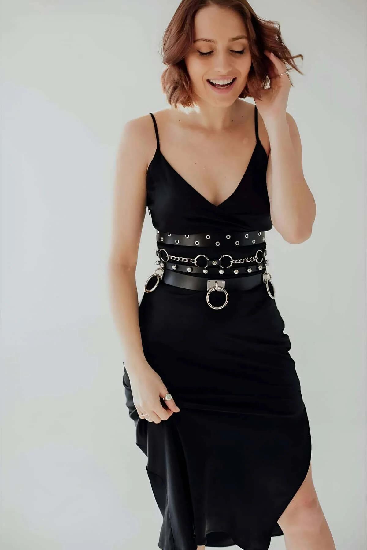 black stacked belt with hanging O-ring pendant detail on lower band