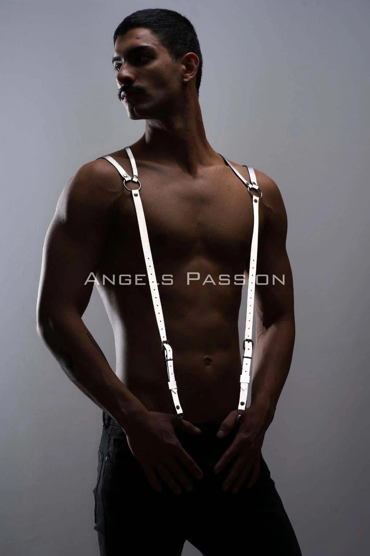 Adjustable Shoulder Harness with O-Ring Detail
