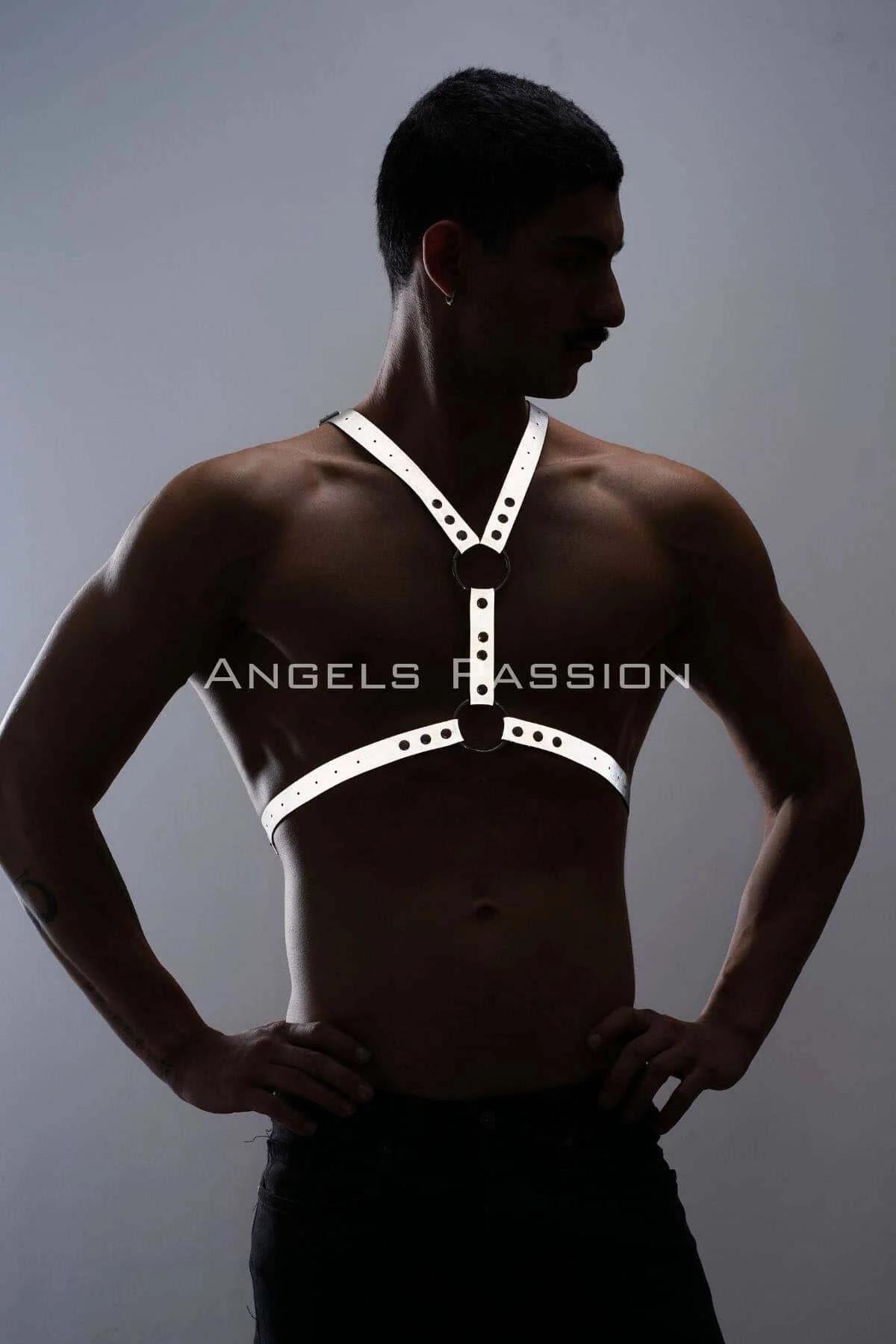 Full-length view of white chest harness with horizontal waist band and silver hardware accents