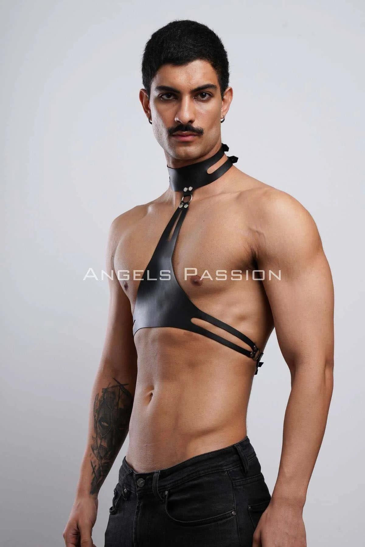 side cutout detail on black faux leather chest straps of mens collar harness