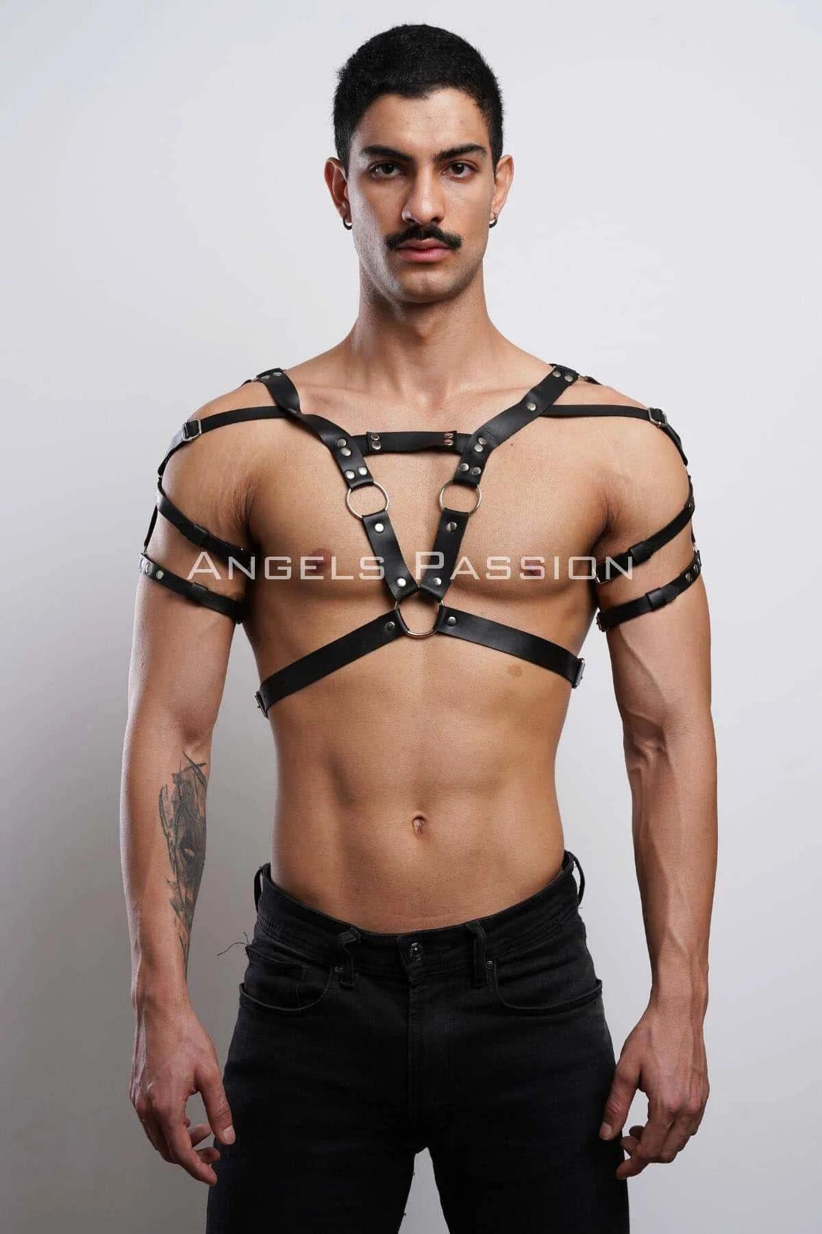 mens strappy o-ring chest harness black matte straps silver rivet studs intersection