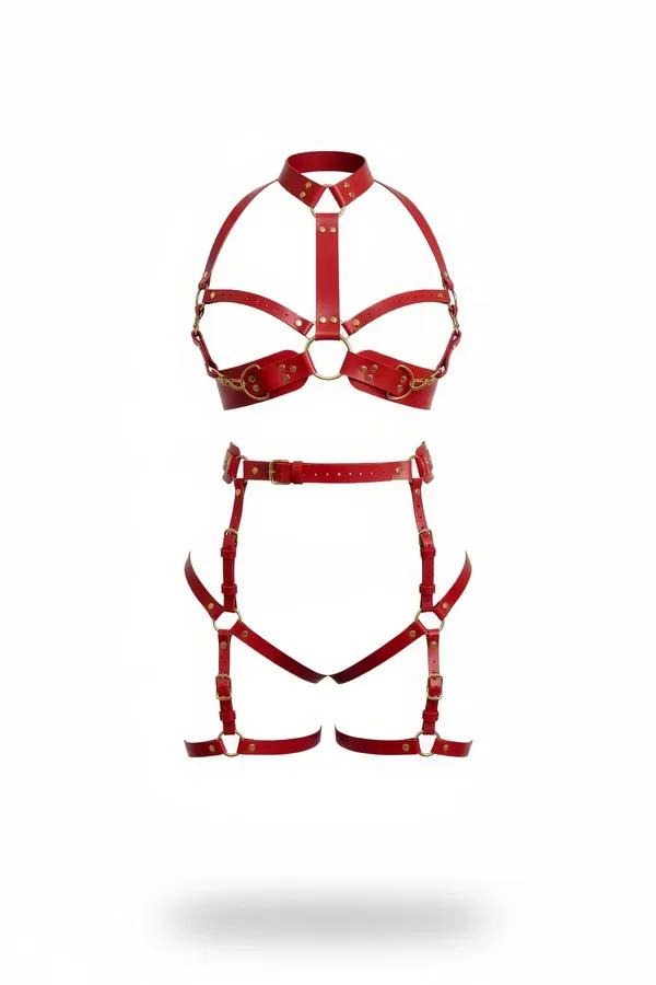 kırmızı suni deri harness takım altın tokalı zincir detaylı iki parçalı set, göğüs ve bel-uyluk kayışları