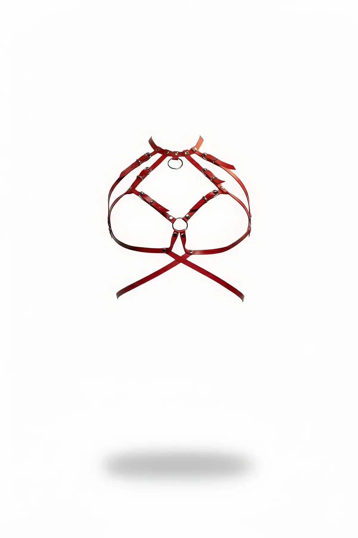 kırmızı vegan deri çok bantlı vücut harness gümüş metal O-halka ve çapraz bant detayı